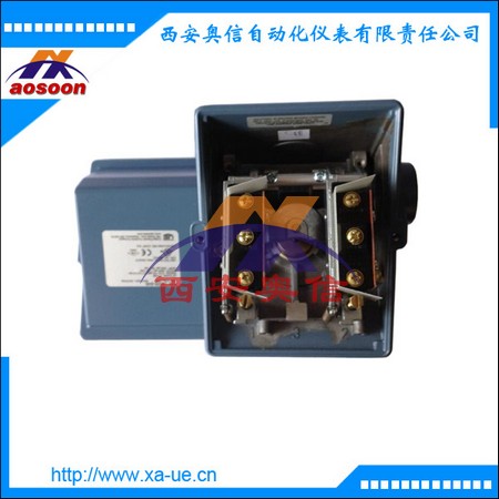 J402K-543美国UE双点差压开关 H100K-543现货 差压开关